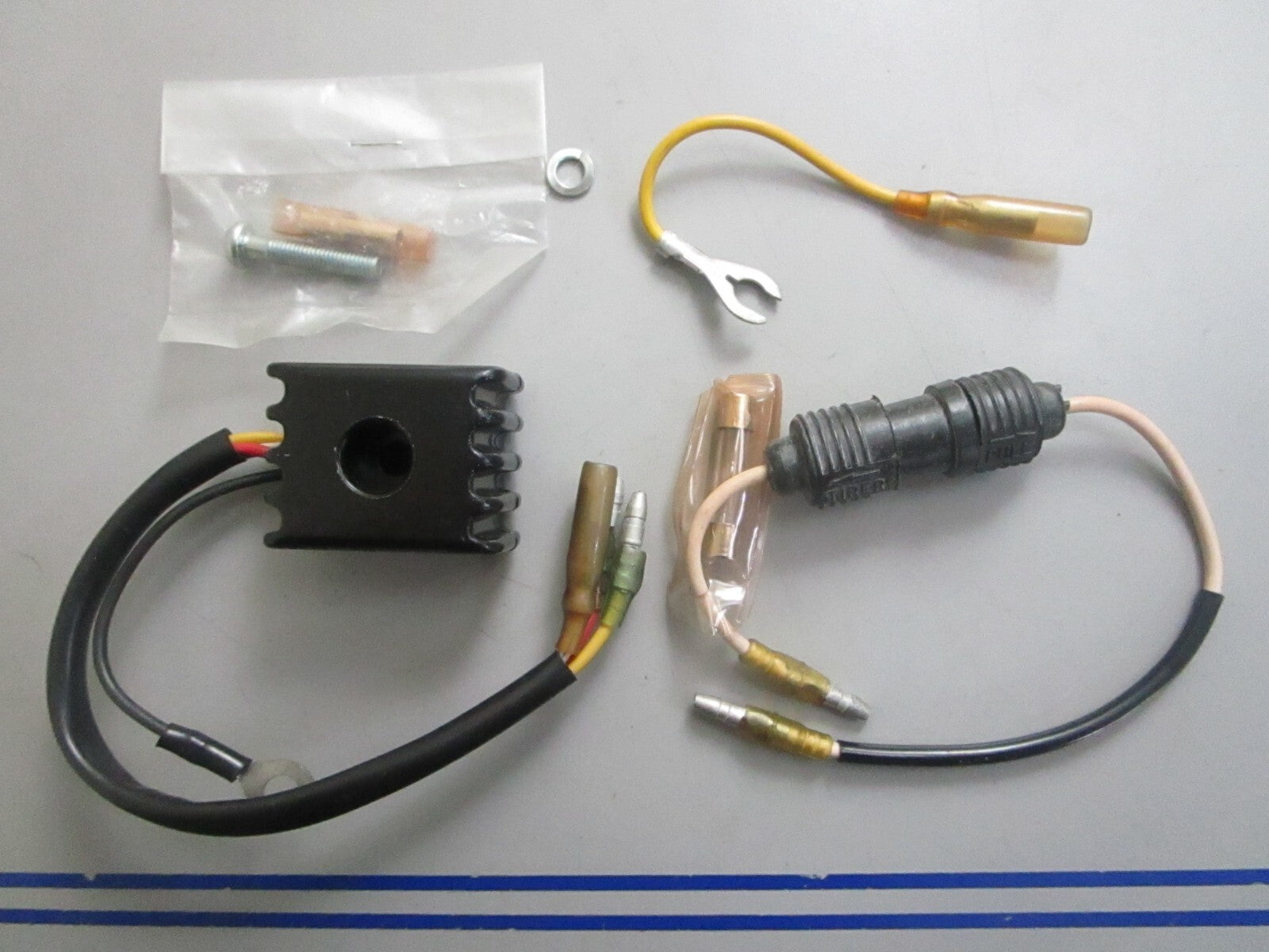 *NEW OEM* 0820 Suzuki Rectifier 32801-93901