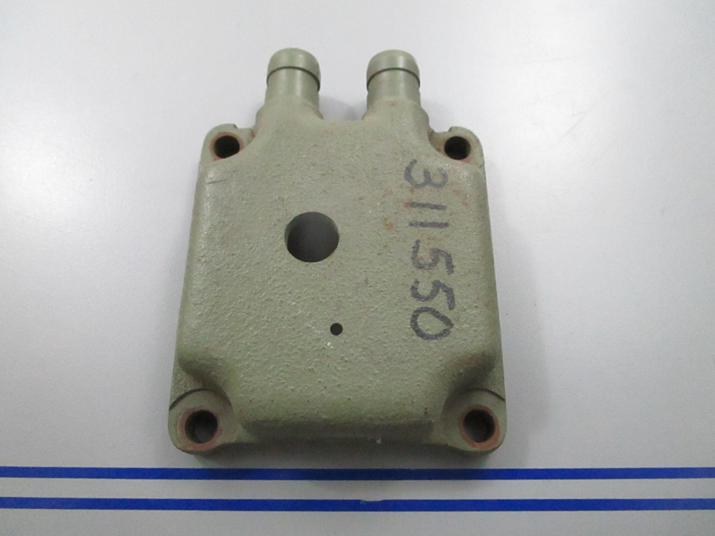 *NEW OEM* 0810 OMC Johnson Evinrude Manifold Cap 311550 0311550