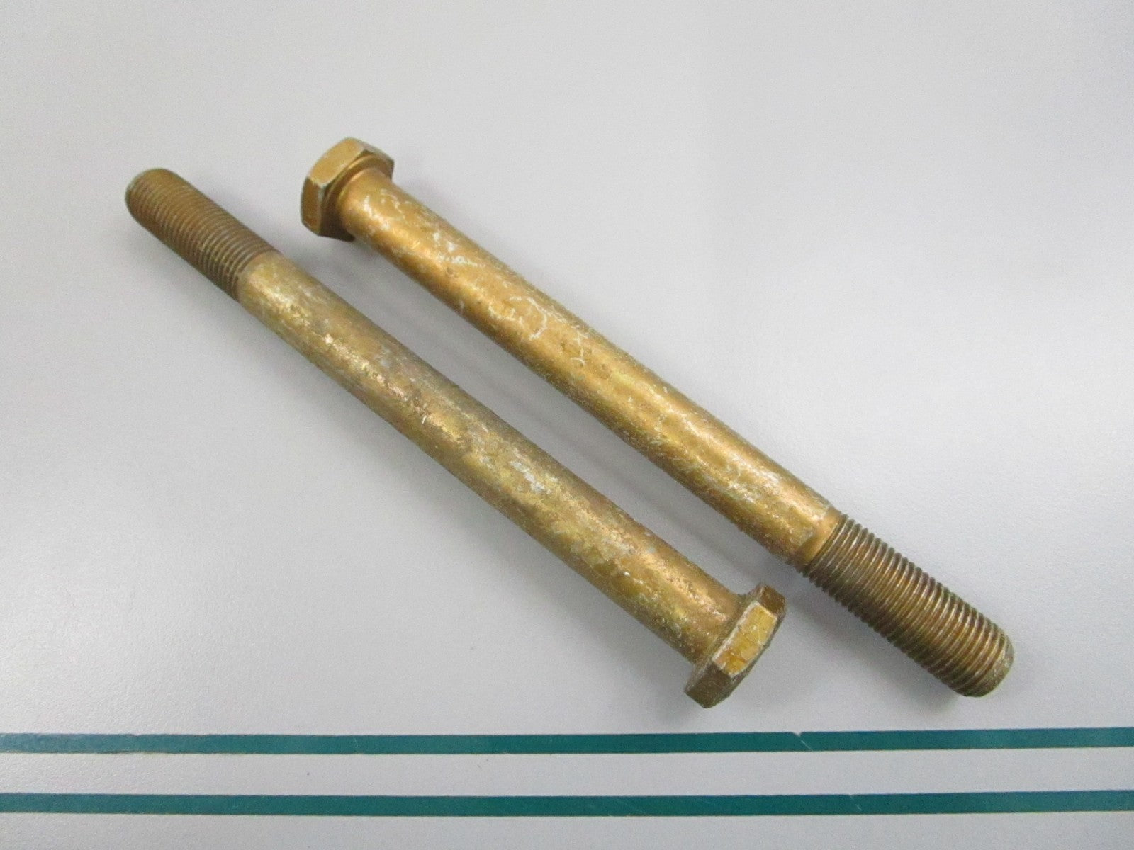 NEW OEM (LOT OF 2) 10-75284 Mercury Quicksilver Screw 0810