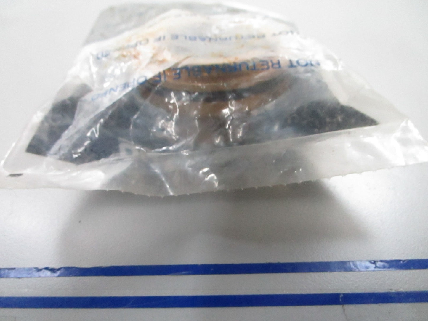 *NEW OEM* 0810 Mercury Quicksilver Oil Seal Carrier Assembly 815922A5