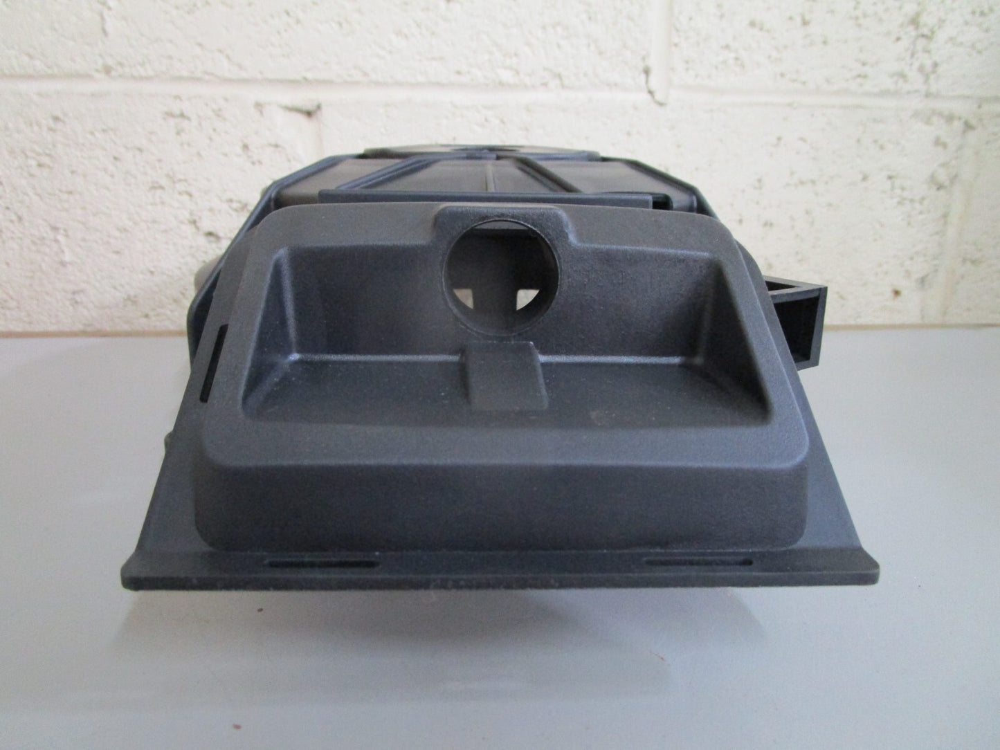 *NEW OEM* 0820 OMC Johnson Evinrude Starter Housing 338203 0338203