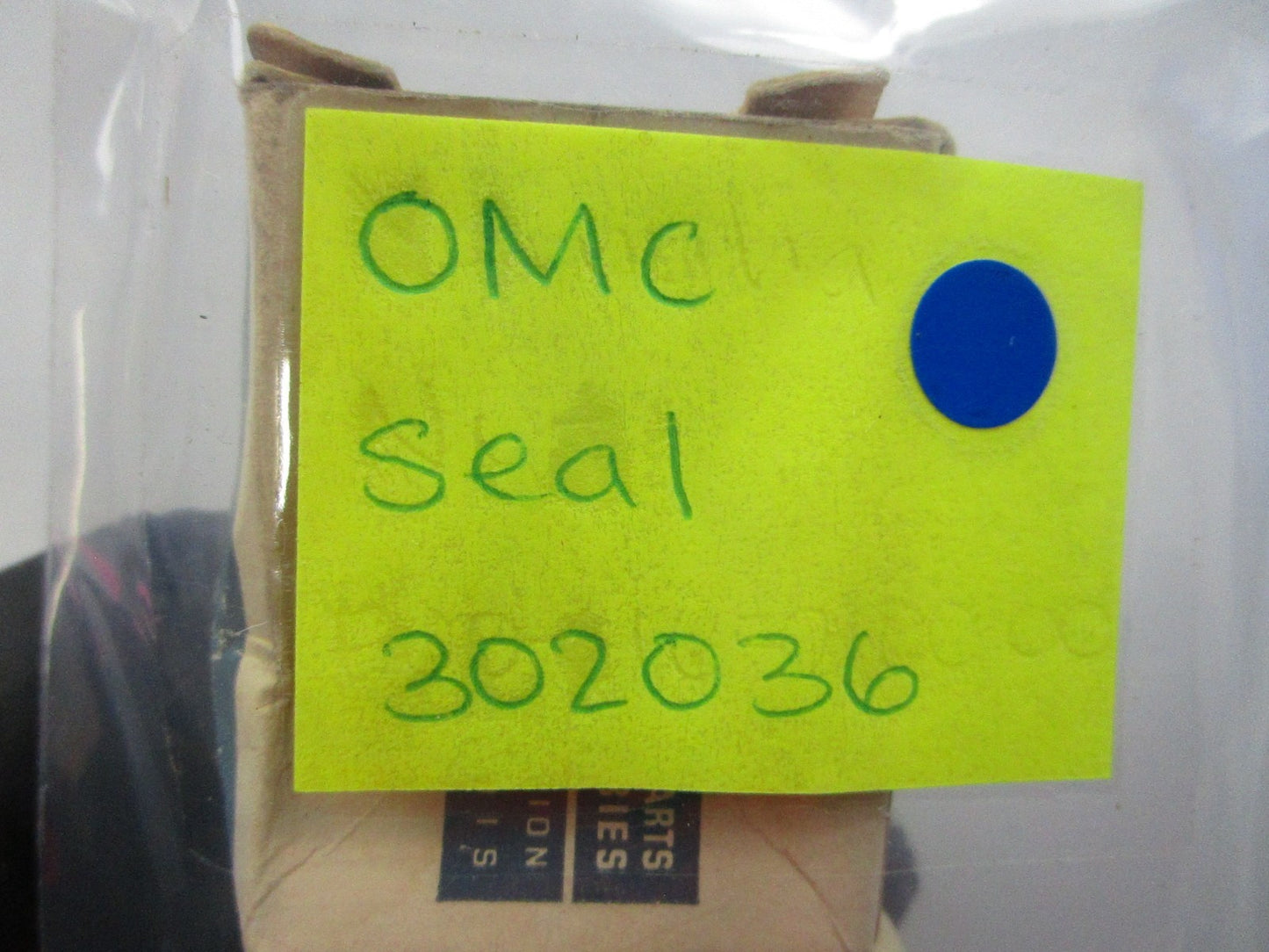 NEW OEM 302036 0302036 OMC Johnson Evinrude Seal 0810