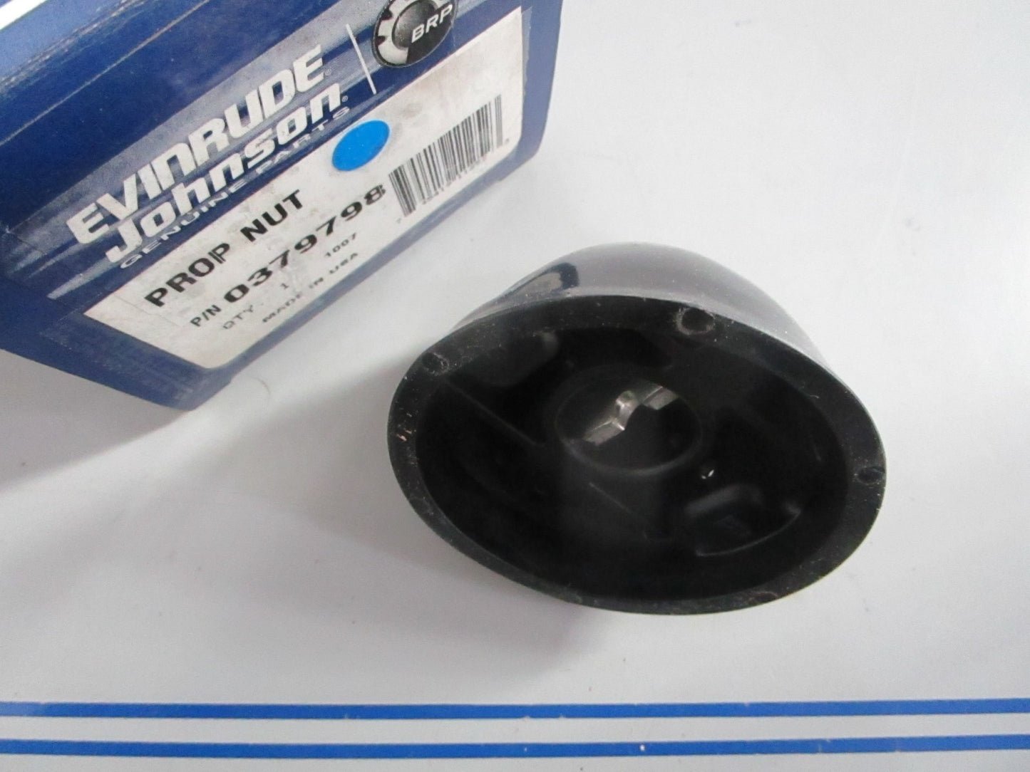 NEW OEM 379798 0379798 OMC Johnson Evinrude Prop Nut 0820