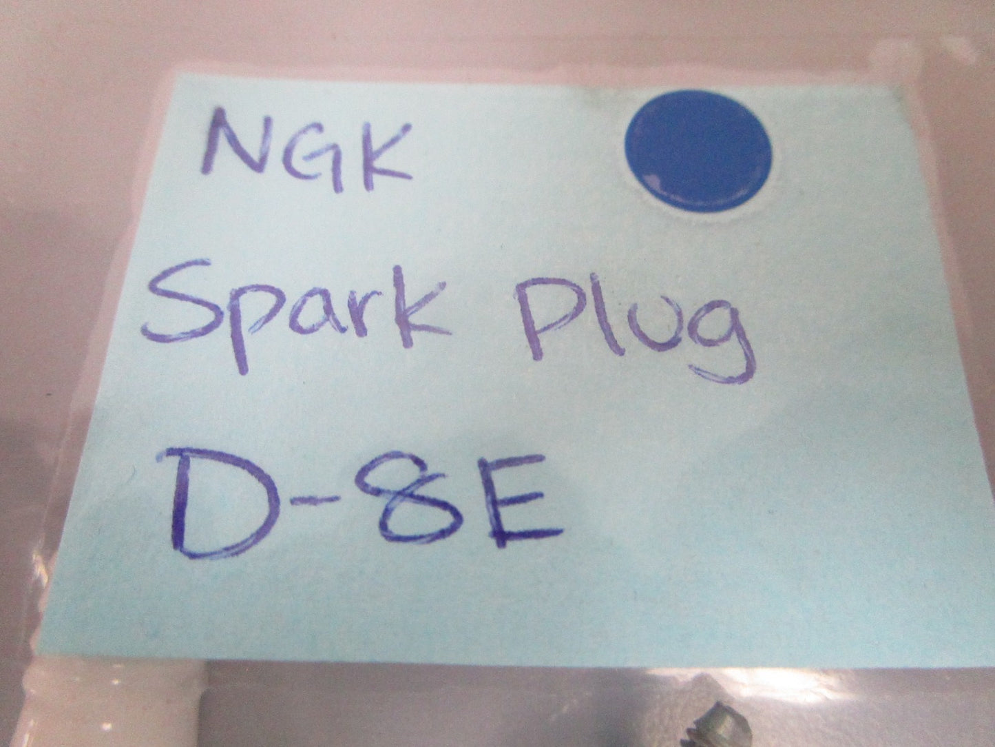 NEW (LOT OF 3) D-8E NGK Spark Plug 0810
