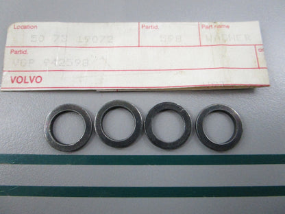 NEW OEM (LOT OF 4) 3852002 Volvo Penta Lock Washer 0810