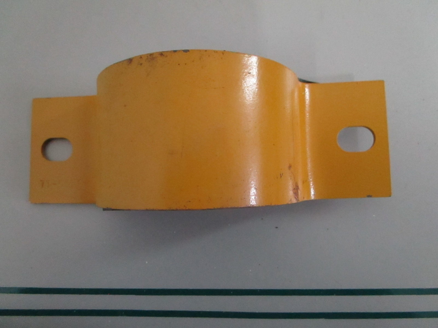 NEW OEM 7T-5868 CAT Condenser Motor Clamp 0820