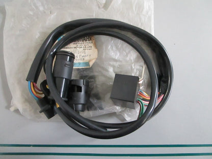 NEW OEM 6H4-84301-01-00 Yamaha Pilot Light Assy 0820