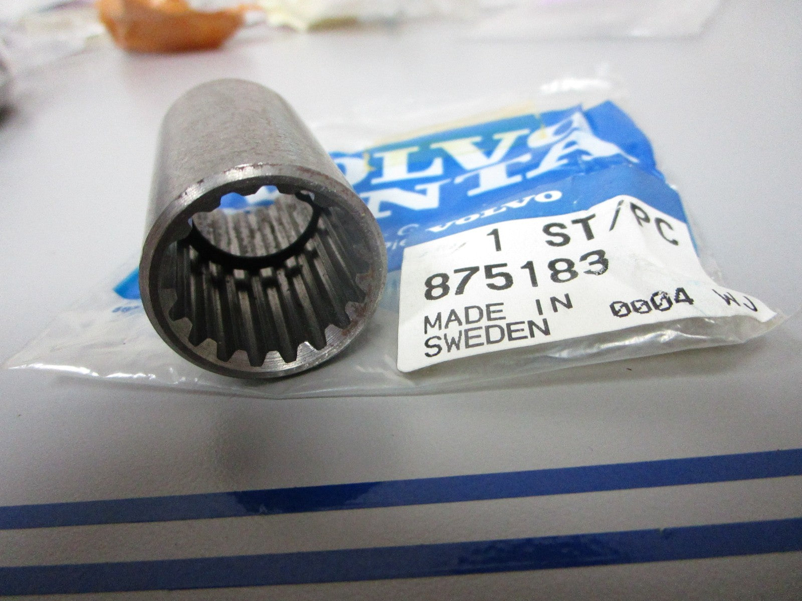 NEW OEM 875183 Volvo Penta Splined Sleeve 0720