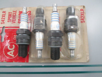 ACDelco  S42XLR Marine Spark Plug (LOT OF 4) NEW OEM 0810