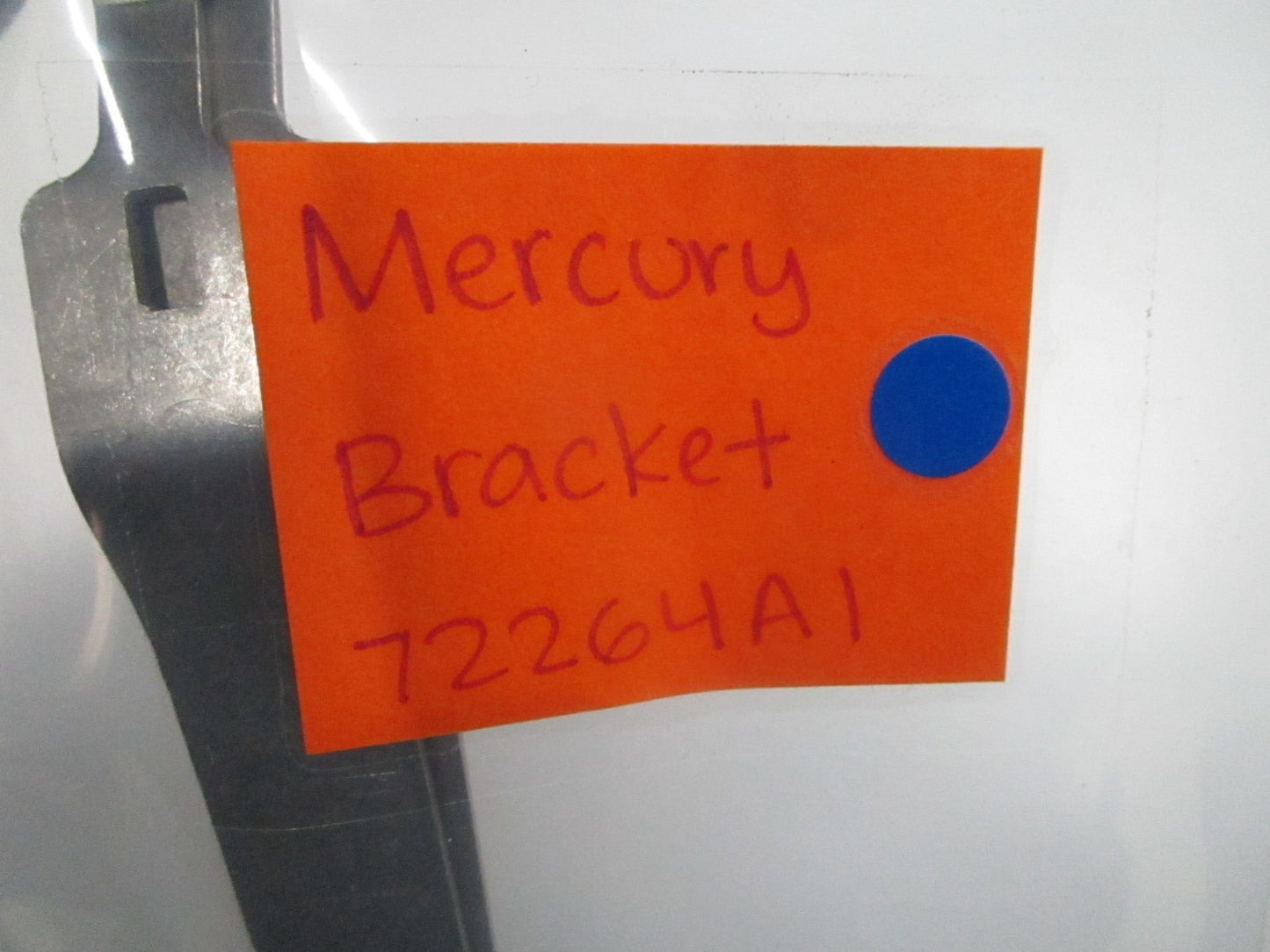 *NEW OEM* 0810 Mercury Quicksilver Bracket 72264A1