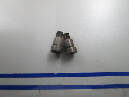 *NEW* (LOT OF 2) 0810 Ski-Doo T-Shoulder Screw 732601143