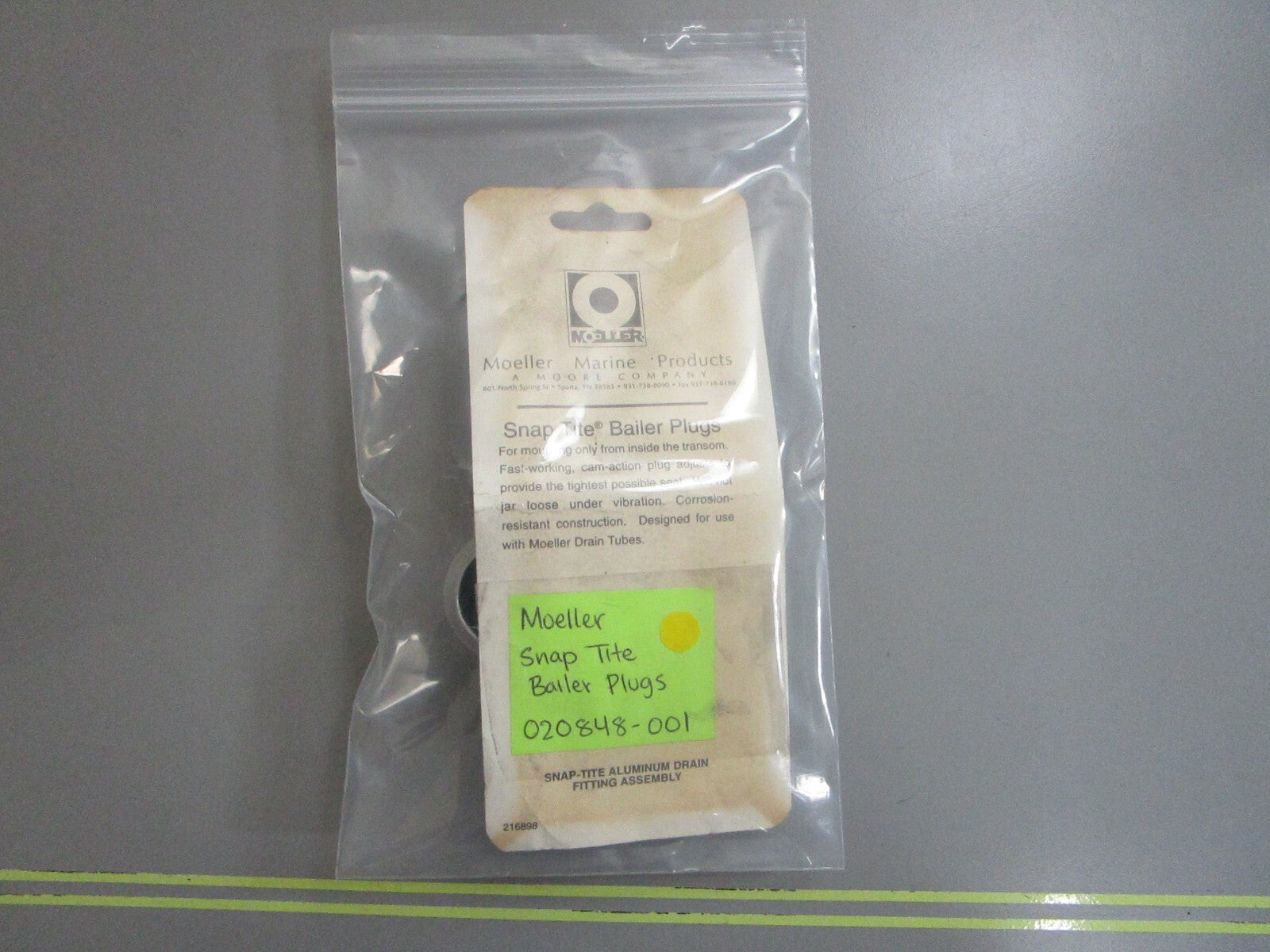 *NEW* 0810 Moeller Snap Tite Bailer Plugs 020848-001