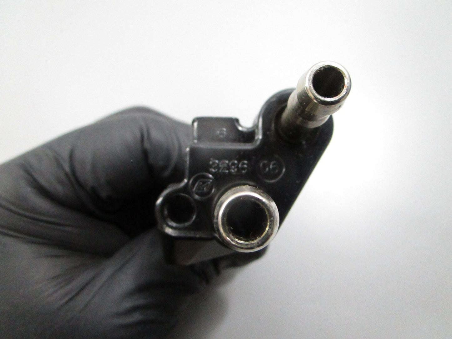 *NEW OEM* 0810 OMC Johnson Evinrude Fuel Connector 394309 0394309