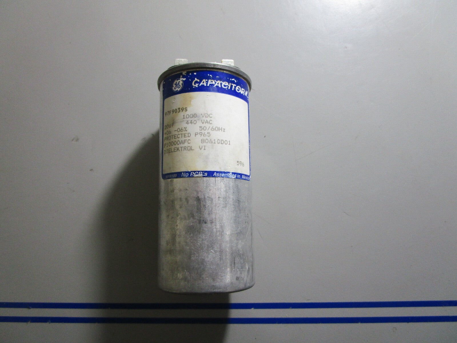 *NEW OEM* 0810 General Electric Capacitor 440 VAC 97F9039S