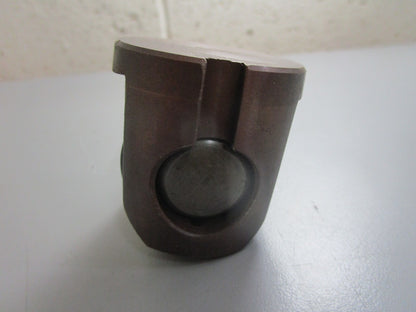 *NEW OEM* 0820 Nissan Roller 59532-L1101