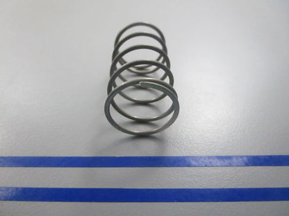 NEW OEM 336211 0336211 OMC Johnson Evinrude Spring 0810