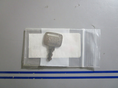 *NEW OEM* 0770 Yamaha Key 121 90890-55960