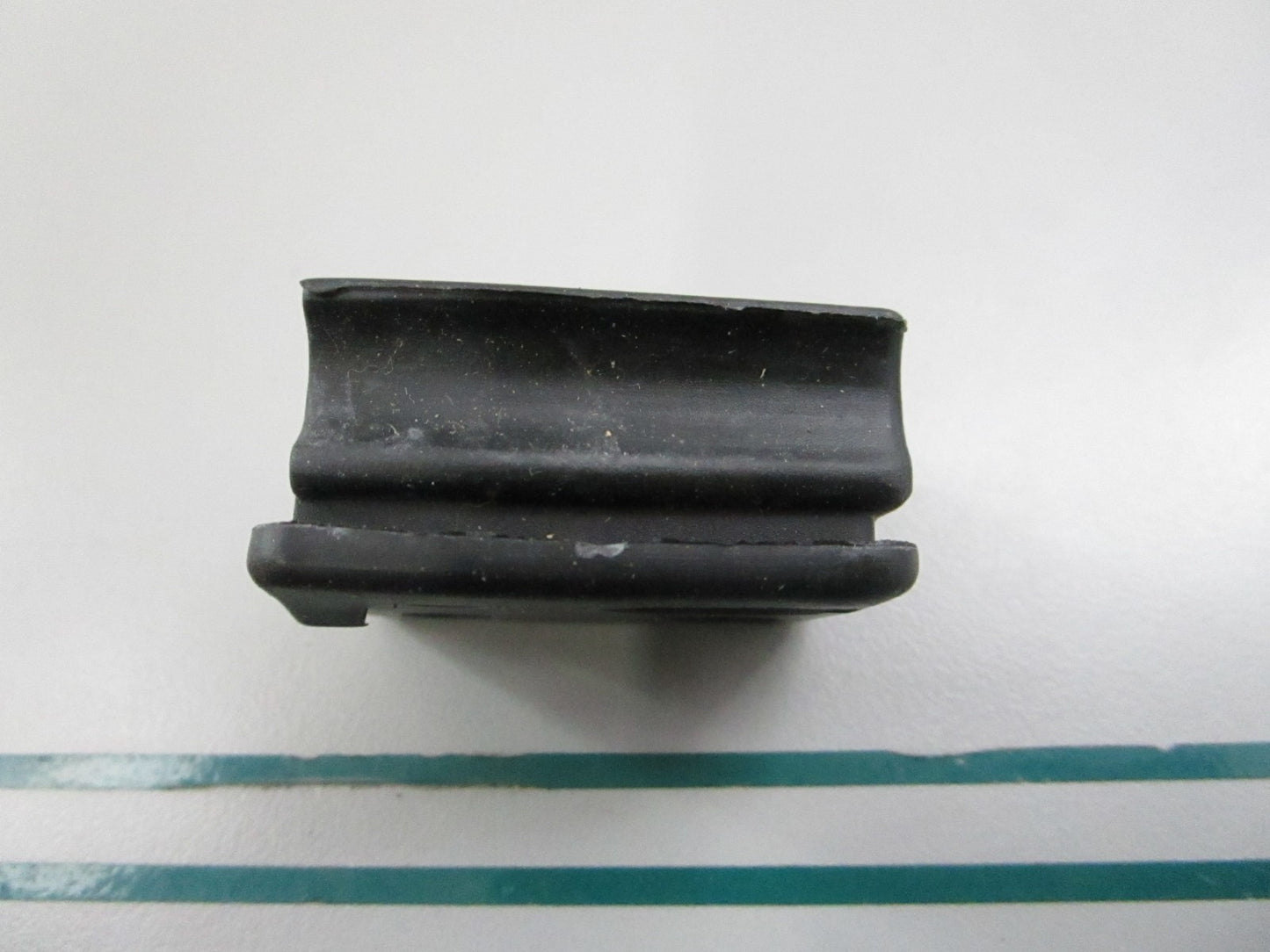 NEW OEM 67130-95811 Suzuki Grommet 0810