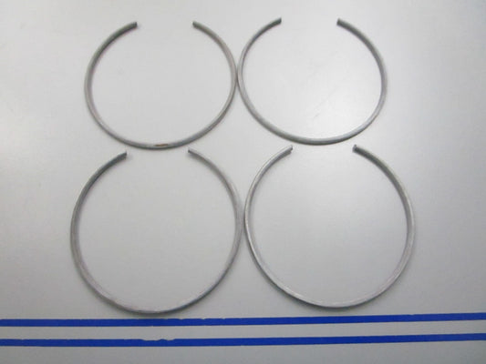 NEW OEM (LOT OF 4) 305558 0305558 OMC Johnson Evinrude Retaining Ring 0810