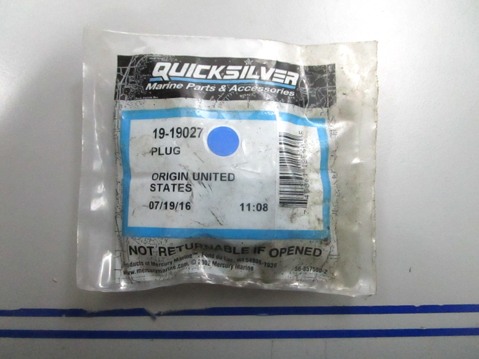 *NEW OEM* 0810 Mercury Quicksilver Plug 19-19027