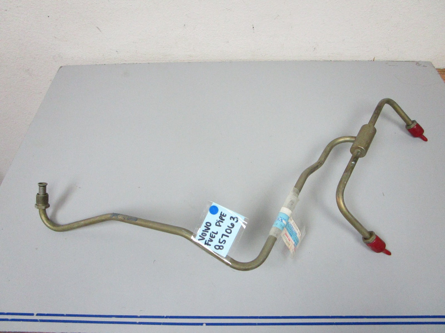*NEW OEM* 0820 Volvo Penta Fuel Pipe 857063