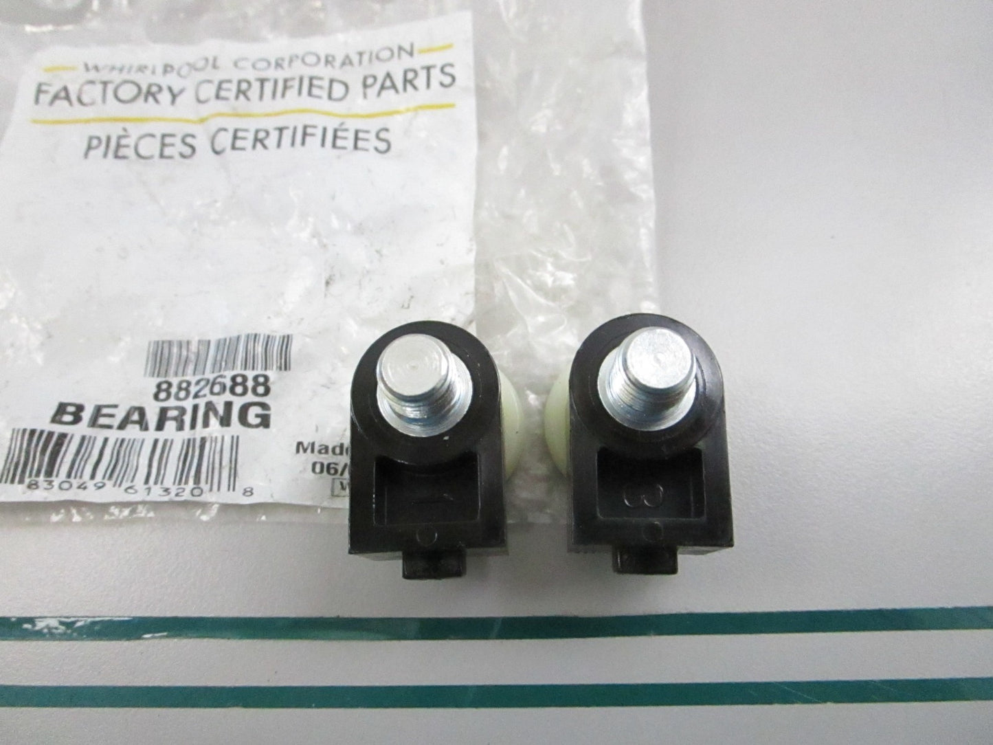 Whirlpool NEW OEM Trash Compactor Roller Bearing Set 882688 NOS 0810