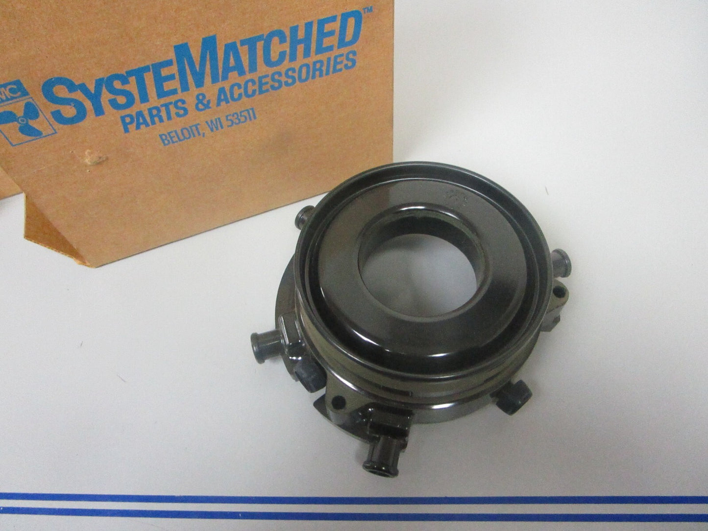 *NEW OEM* 0720 OMC Johnson Evinrude Distributor Cap Housing 382479 0382479