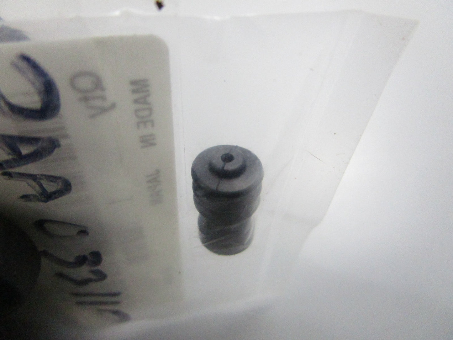 NEW OEM 3AA-03311-0 3AA033110 Tohatsu Rubber Boot 0810
