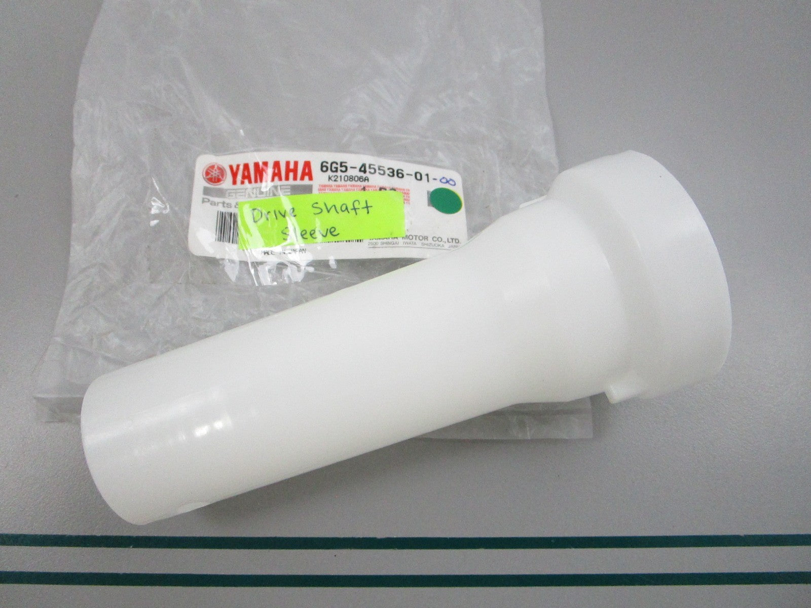 NEW OEM 6G5-45536-01-00 Yamaha Drive Shaft Sleeve 0810