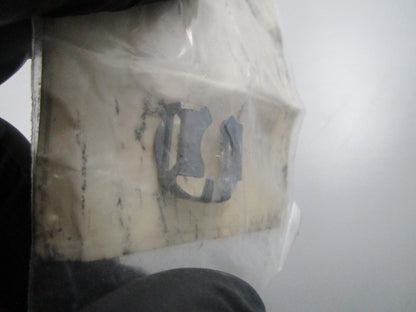 *NEW OEM* 0810 Mercury Quicksilver Clip 54-883460