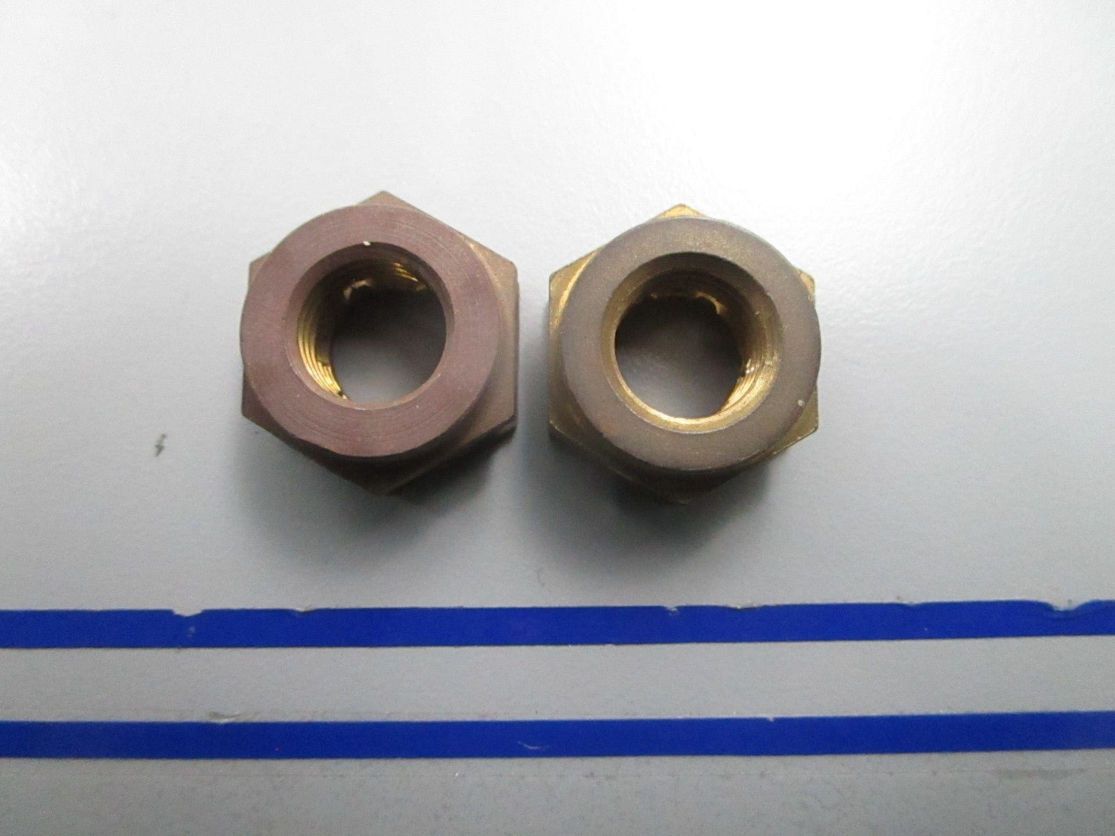 *NEW OEM* (LOT OF 2) 0810 OMC Johnson Evinrude Prop Nut 203829 0203829
