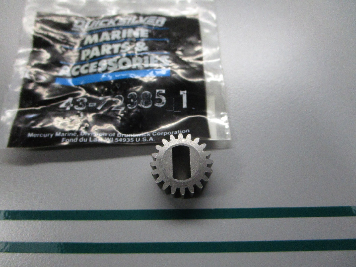 NEW OEM 43-723851 Mercury Quicksilver Gear 0810