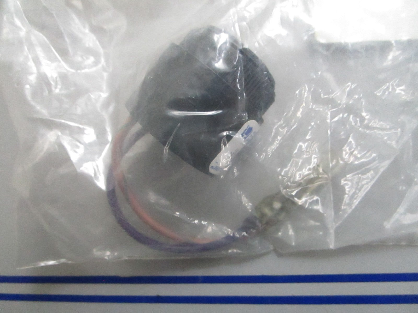 *NEW OEM* 0820 Mercury Quicksilver Horn Assy 816051A2