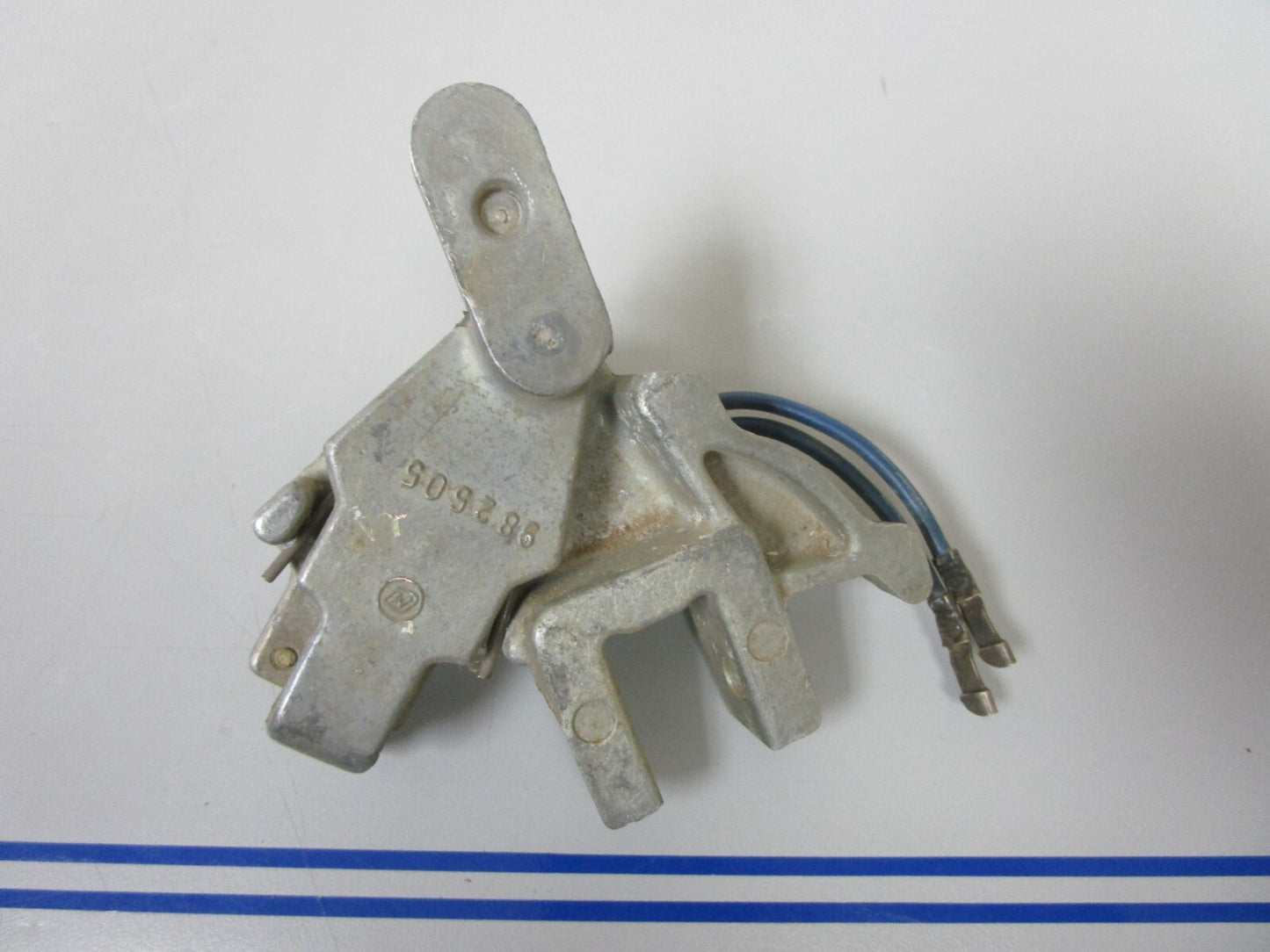 *NEW OEM* 0810 OMC Johnson Evinrude Upper & Lower Lever Arm 982504 982505 982503