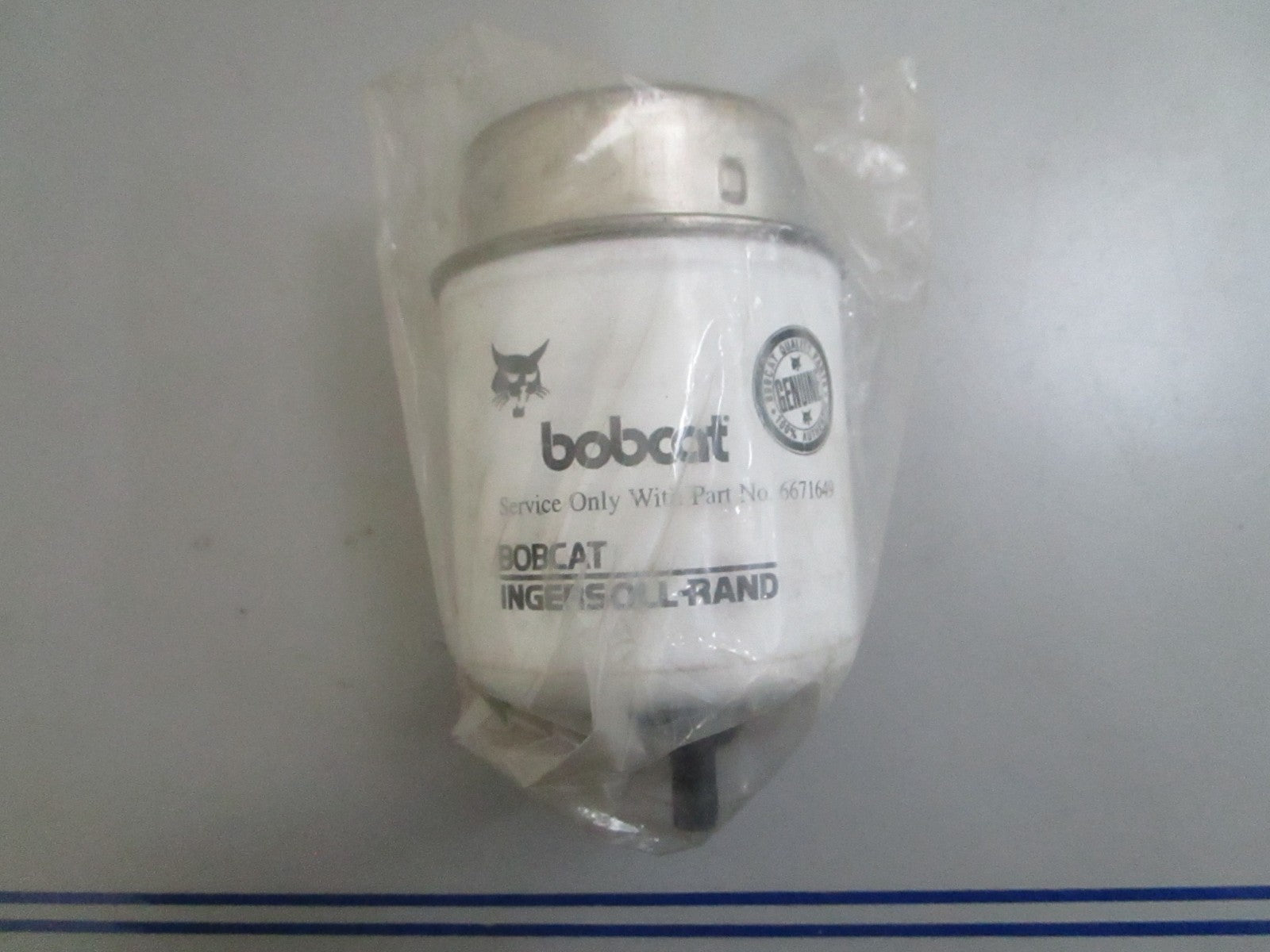 *NEW OEM* 0820 Bobcat Fuel Filter 6671649