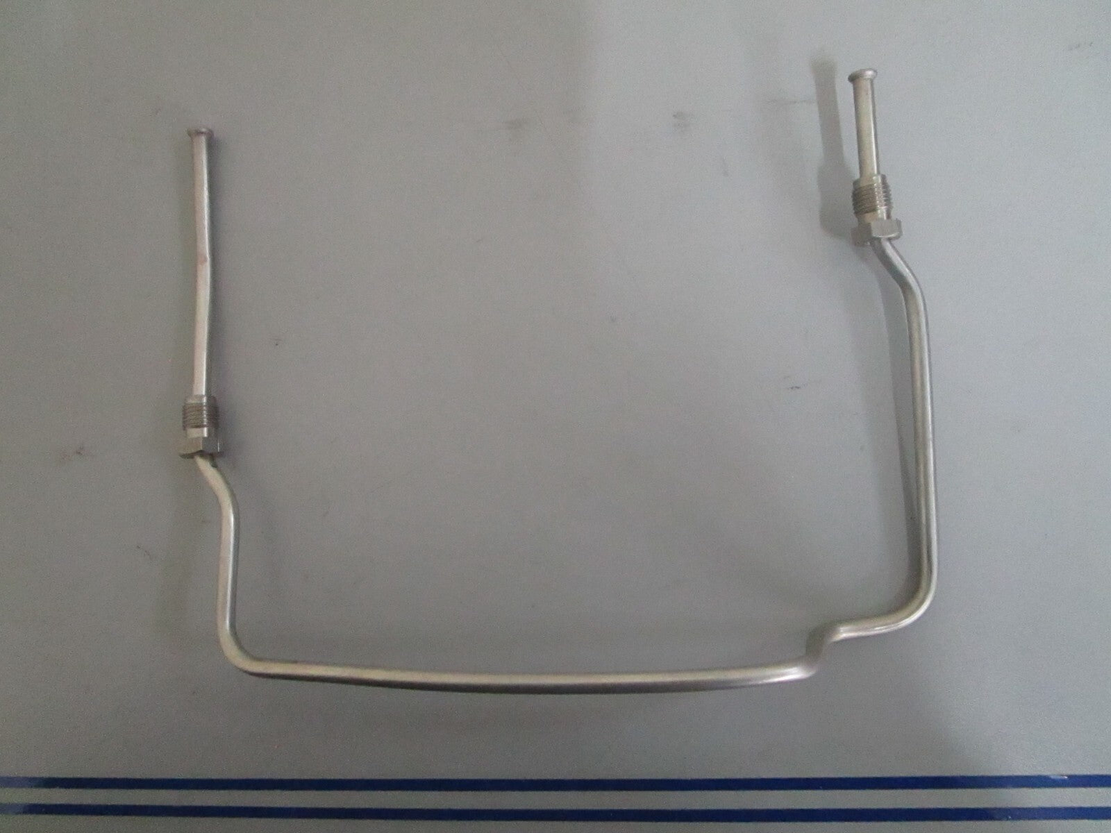 *NEW OEM* 0820 Volvo Penta Oil Pipe 852832