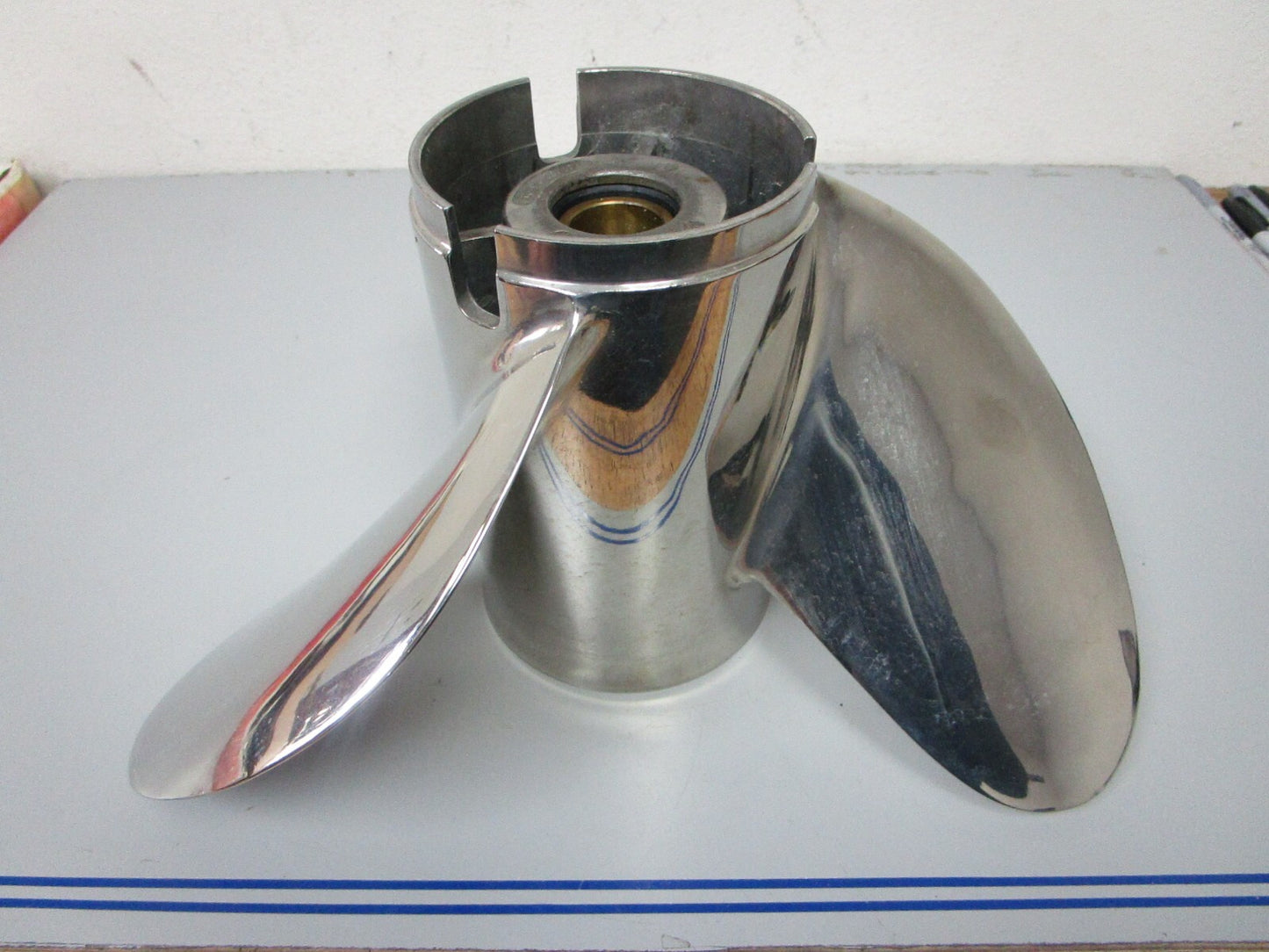 *NEW OEM* 0720 Yamaha RH 3 Blade Stainless Steel 14½ x 25 Propeller 66K-45972-B0