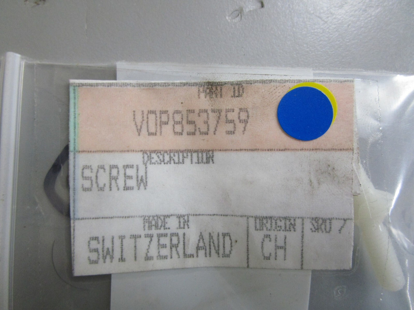 *NEW OEM* 0810 Volvo Penta Screw 853759