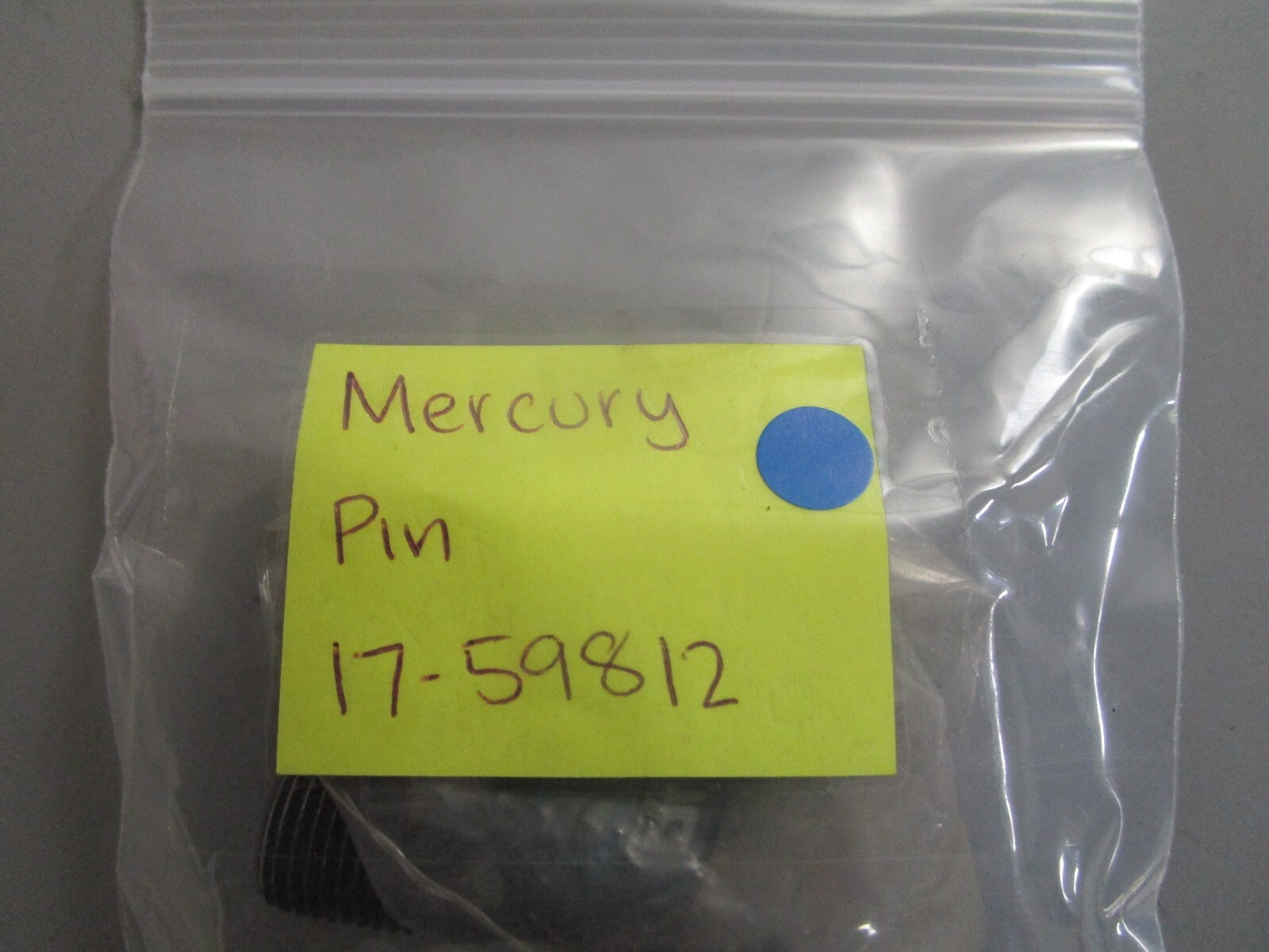 *NEW OEM* 0810 Mercury Quicksilver Pin 17-59812