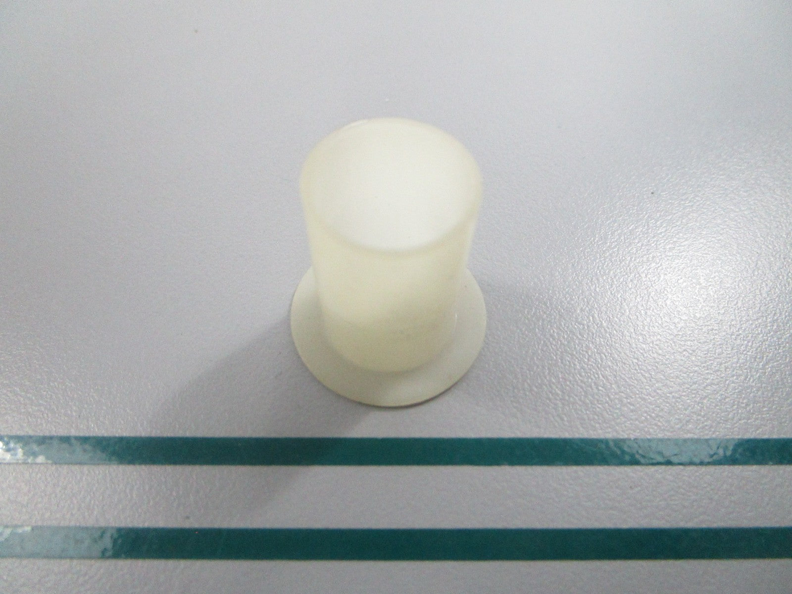 NEW OEM 319961 0319961 OMC Johnson Evinrude Bushing 0810