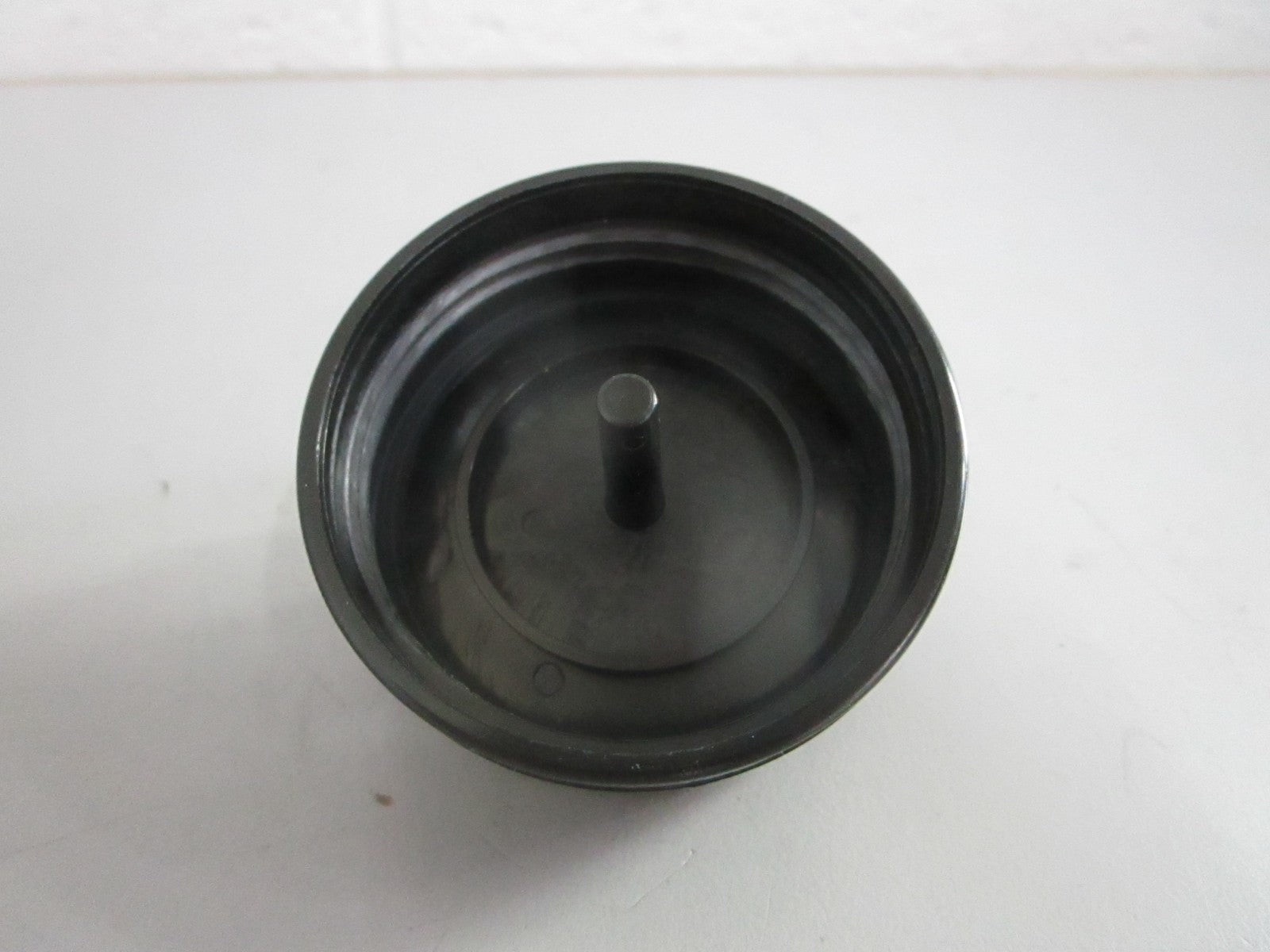 NEW OEM 3C8-71015-0 Tohatsu Oil Filler Cap 0820