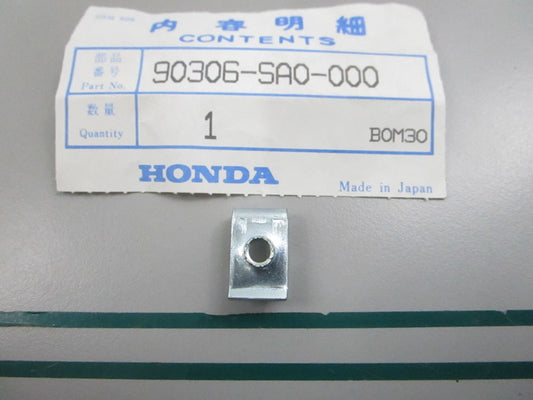 NEW OEM 90306-SA0-000 Honda Nut Clip 0810