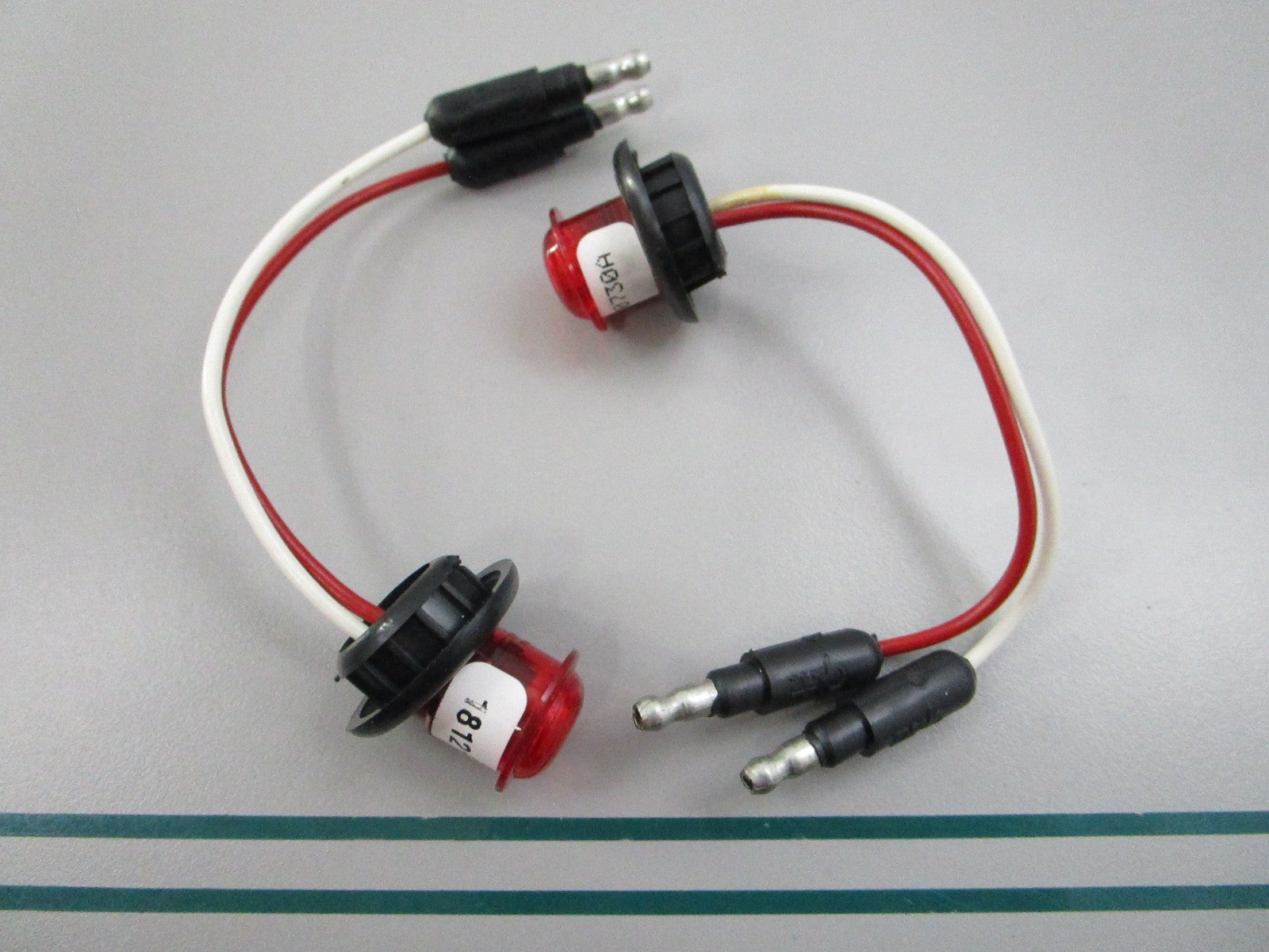 NEW (LOT OF 2) 49332 Grote Red 12V MicroNova Dot LED 0810