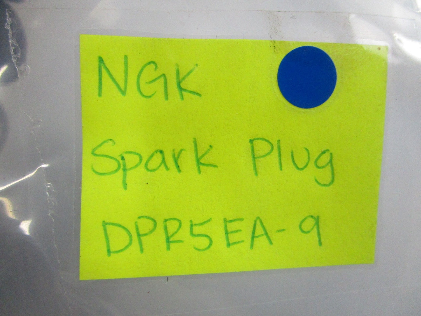 NEW (LOT OF 5) DPR5EA-9 NGK Spark Plug 0810