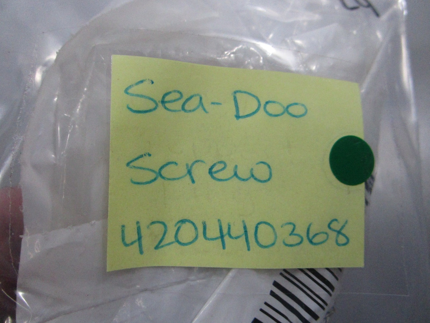 NEW (LOT OF 4) 420440368 Sea-Doo Screw 0810
