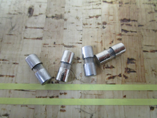*NEW OEM* (LOT OF 4) 0720 OMC Johnson Evinrude 20 AMP Fuse 510884 0510884