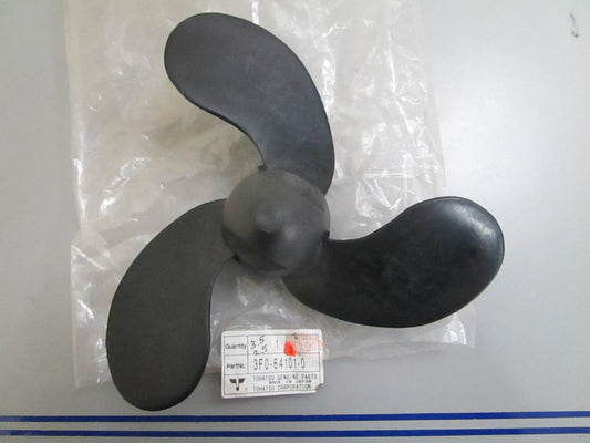 *NEW OEM* 0820 Tohatsu 3-Blade Propeller 3F0-64101-0