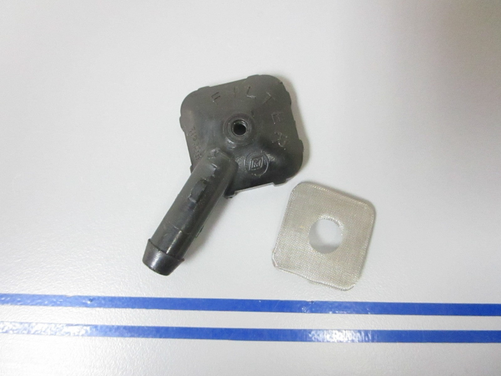 NEW OEM 312629 312633 OMC Johnson Evinrude Fuel Pump Filter Cap & Screen 0720