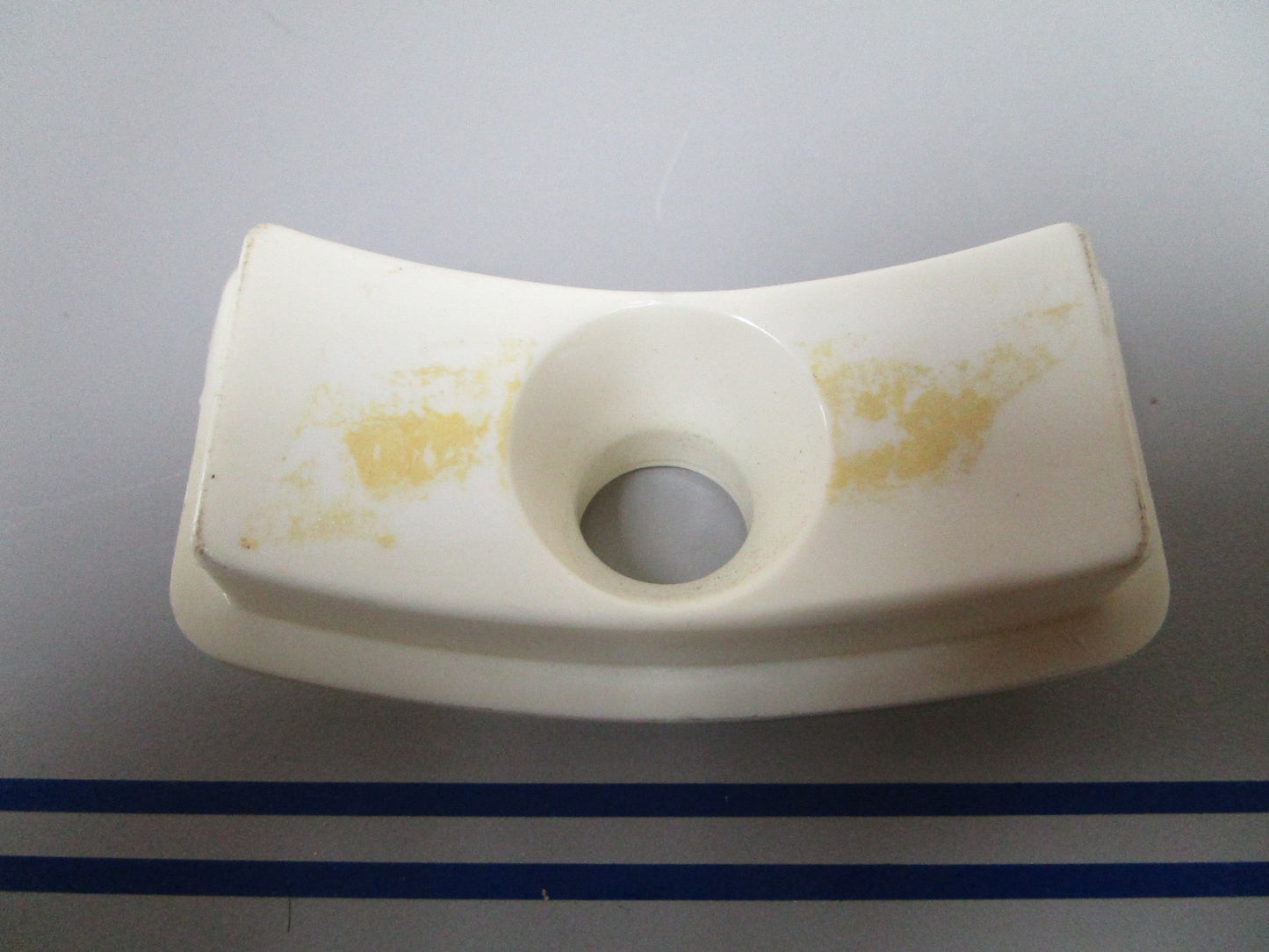 NEW OEM 319714 0319714 OMC Johnson Evinrude Support Plate 0720
