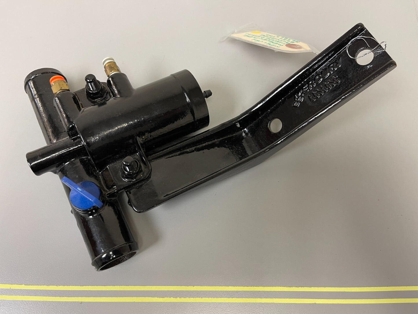 *NEW OEM* 0720 Mercury Mercruiser Water Drain Actuator 863717A2 863863